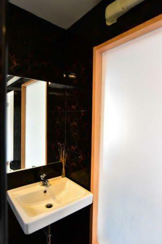 Hotel Love Box Resort