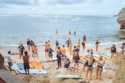 Hotel Rapture Surfcamps Green Bowl