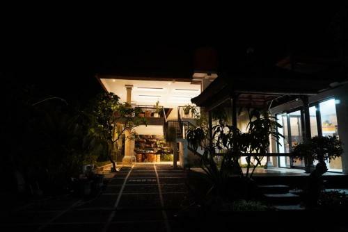 Hostal Dayuh Homestay