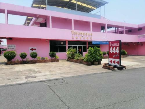 Hotel ??????444
