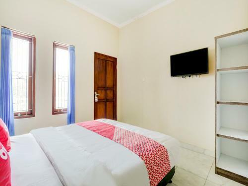 Hotel Oyo 90690 Pondok Dukuh