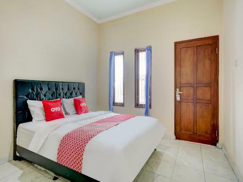 Hotel Oyo 90690 Pondok Dukuh