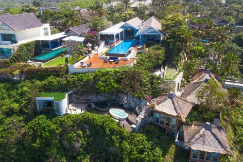 Villa Ten