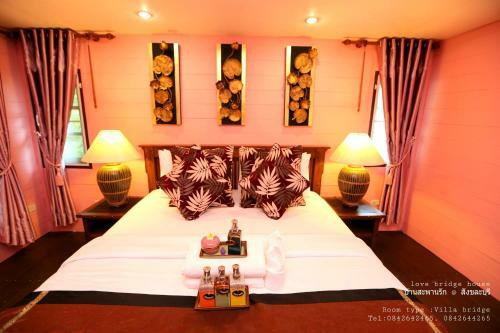 Hotel Love Bridge House ????????????