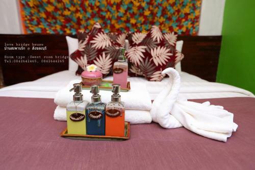 Hotel Love Bridge House ????????????