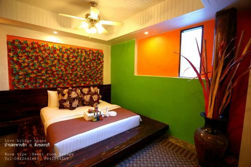 Hotel Love Bridge House ????????????