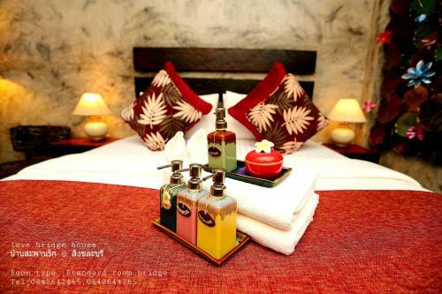 Hotel Love Bridge House ????????????
