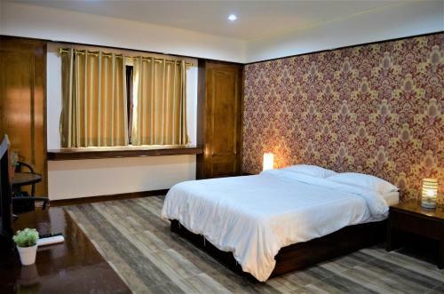 Posada ?????????????????????? Mueang Phriao Inn Hotel