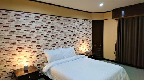 Posada ?????????????????????? Mueang Phriao Inn Hotel