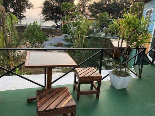 Hotel Beach Box Resort At Rimlay Rayong