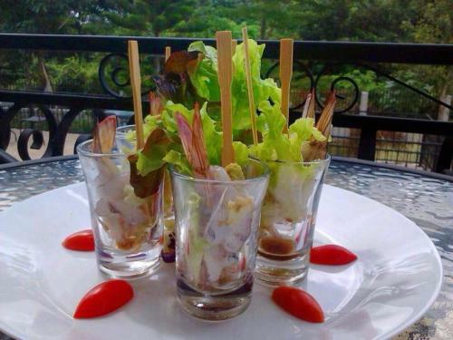 Bed & Breakfast Je T'aime Cafe & Villa