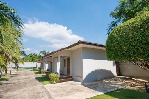 Hotel Akard Private Villas Sattahip