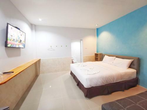 Hotel ???????? ????? ?????? ??????? ( Little Hill Sattahip Resort )