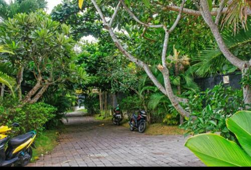Magical Living 2 Br With Private Pool