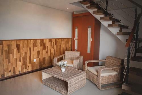 Hotel E Luxury Suites Seminyak By Innapps