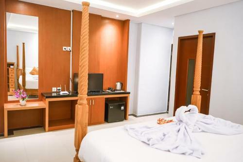 Hotel E Luxury Suites Seminyak By Innapps