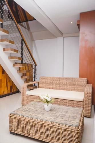 Hotel E Luxury Suites Seminyak By Innapps