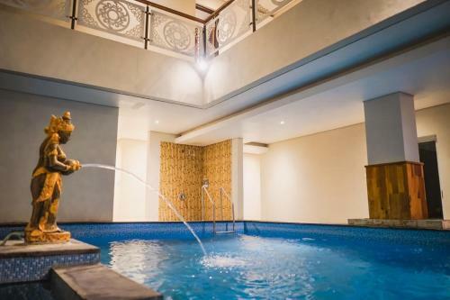 Hotel E Luxury Suites Seminyak By Innapps