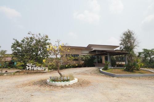 Hotel Oyo 733 T Resort