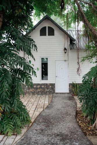 Lamoon Boutique Hotel