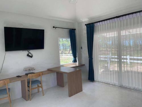 Hotel ???????? ????? The Pine Songkhla