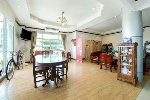 Hotel Oyo 350 Mae Saeng Place
