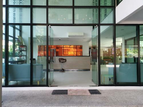 Apartamento 4 Floor - Centrio Condominium In Phuket Town
