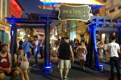 Apartamento Phuket Town Budget House