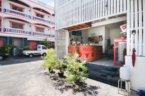 Hotel Oyo 1172 Goodnight Resort