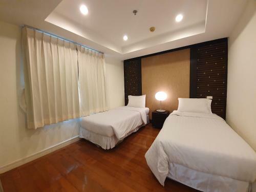 Spacious Apartment With Ocean View In Panwa