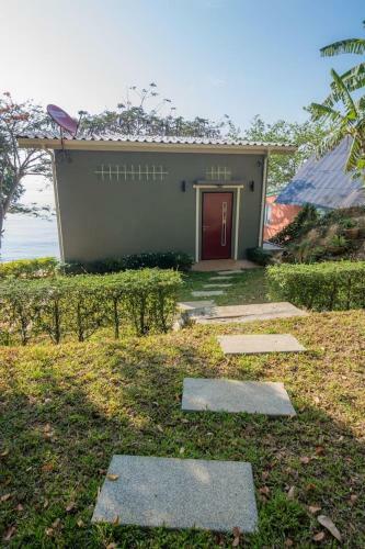 Koh Sirey Beachfront Pool Villa