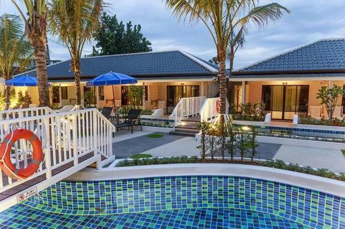 Hotel Blu Boat Pool Access Resort