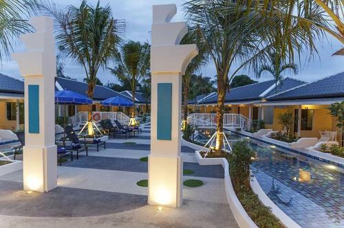 Hotel Blu Boat Pool Access Resort