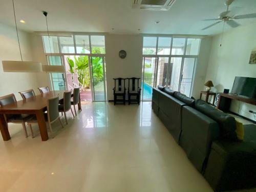 Villa Adela Town House With Private Pool