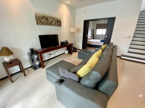 Villa Adela Town House With Private Pool