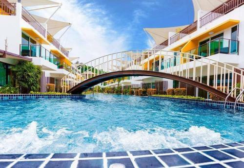 Modern Townhouse Ap Grand A18