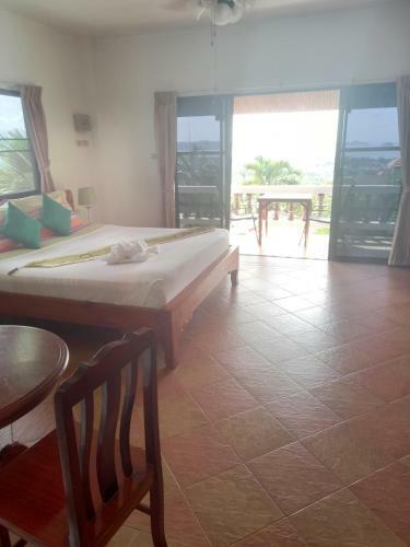 Apartamento Paradizo Seaview Studio Phuket