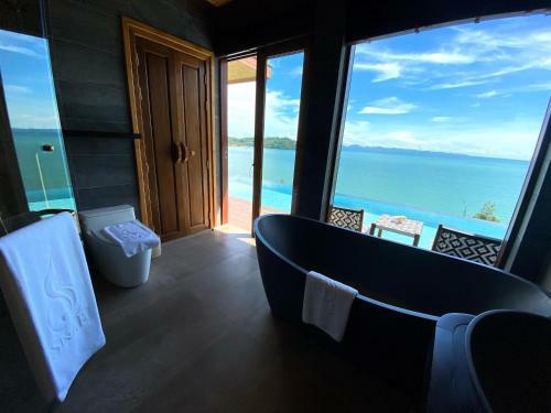 Hotel Sinae Phuket - Sha Extra Plus