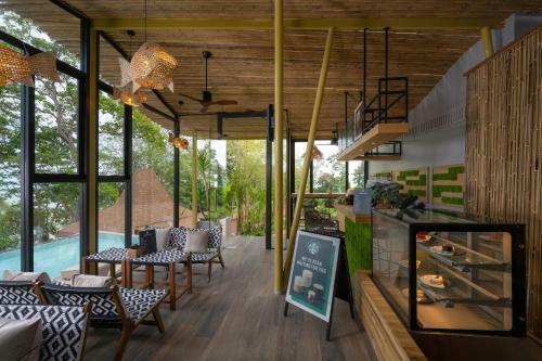 Hotel Sinae Phuket - Sha Extra Plus