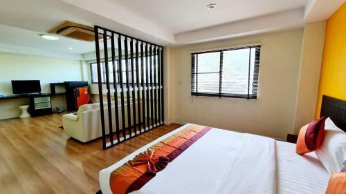 Hostal T.p. Guesthouse