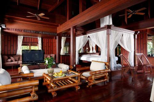 Nakawanna Villa