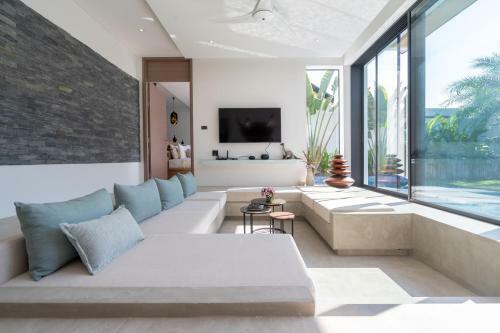 Labriz Ocean Villa - Tropical Modern Living