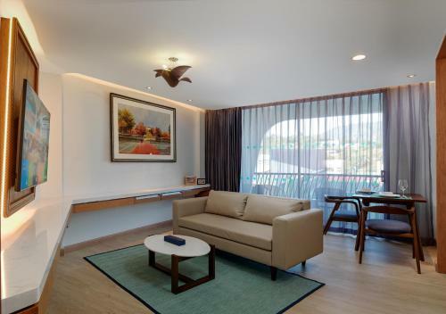 Hotel The Oceanic Sportel - Sha Extra Plus