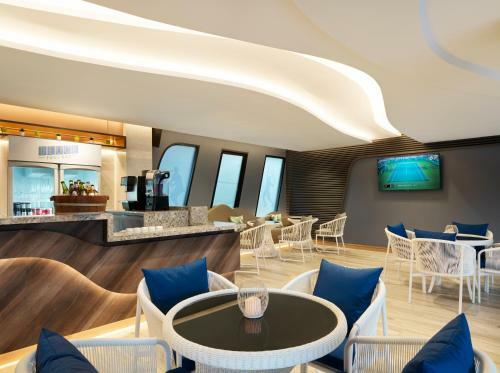 Hotel The Oceanic Sportel - Sha Extra Plus