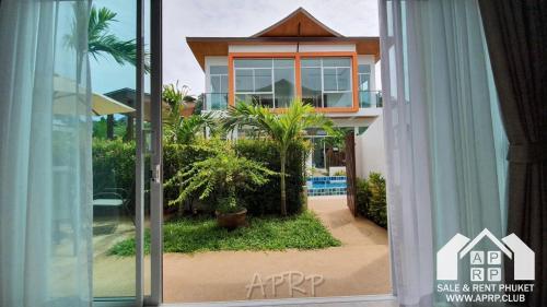 Modern House With Pool Ap Nest N12
