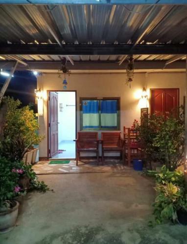 Muang Kao Guesthoues