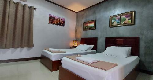 Hotel B Banana Resort