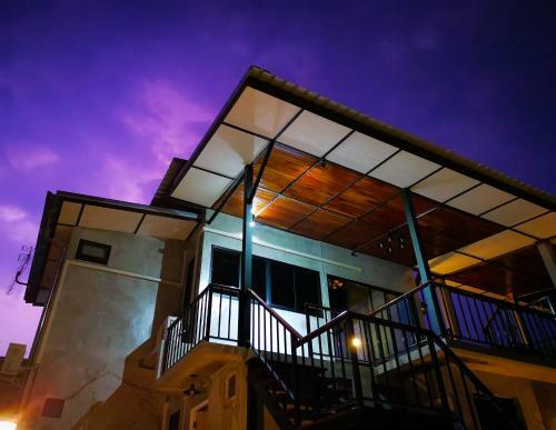 Bed & Breakfast Baan Rabiangdao Uthaithani