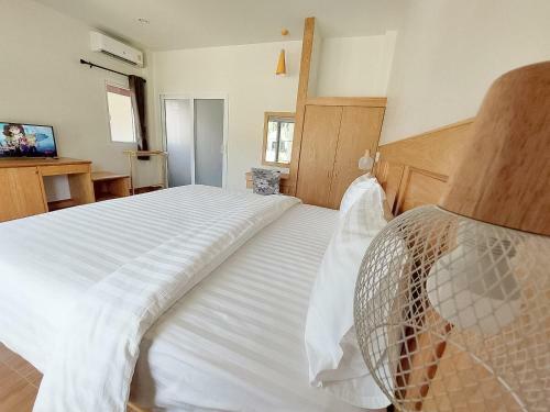 Hotel Thalang Tara Resort