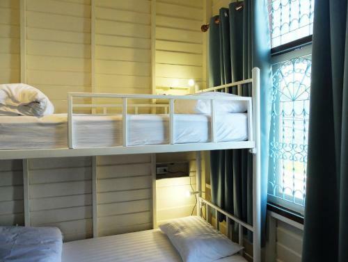 Albergue U Pae Paestay Uthaithani